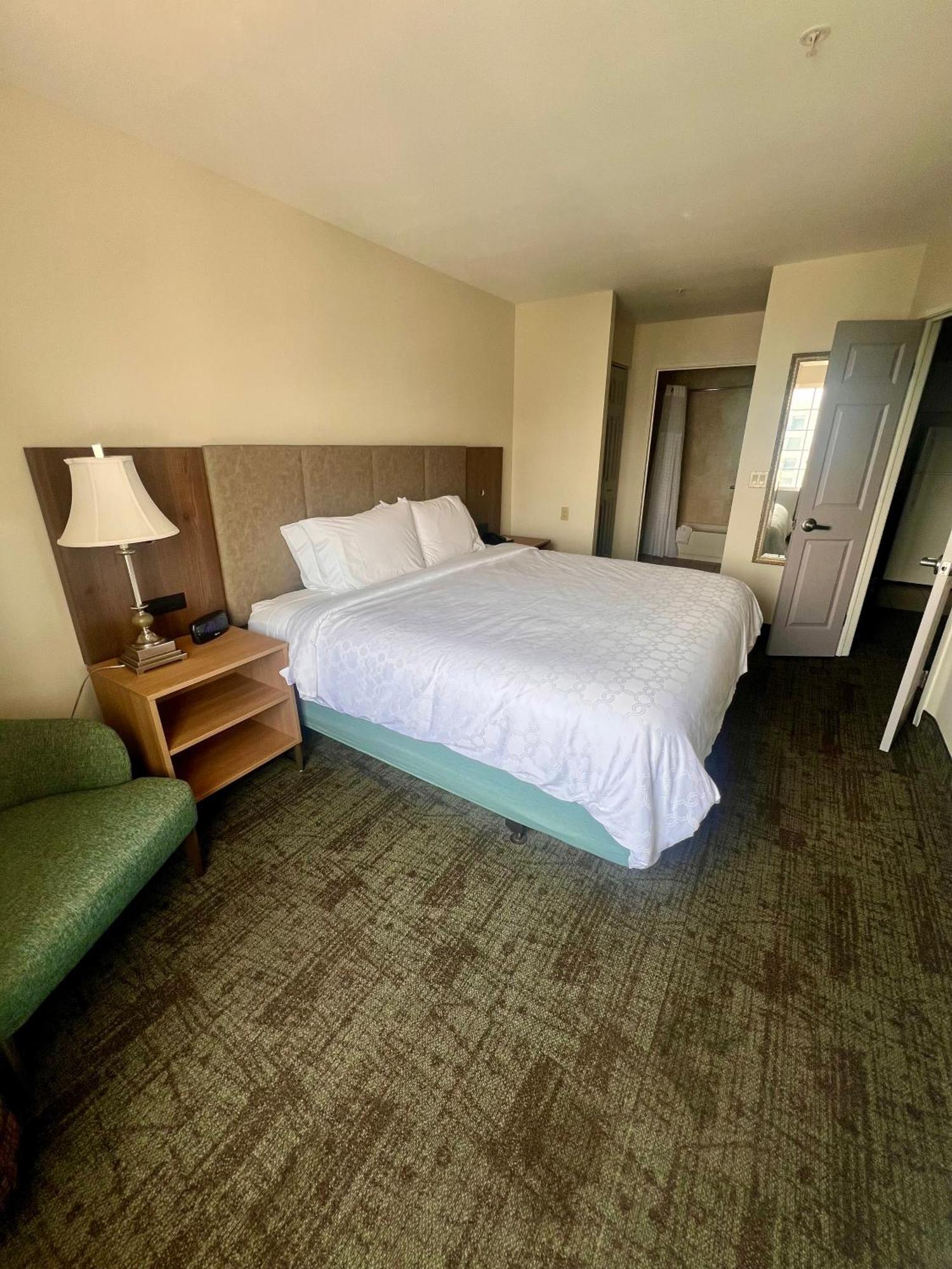 Staybridge Airport By Ihg Austin